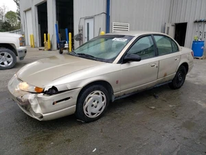 2000 SATURN SL2 - Other View
