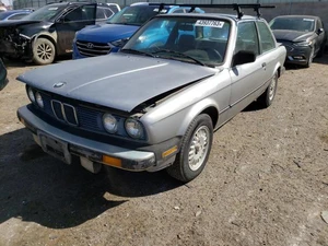 1987 BMW 325/325e - Other View