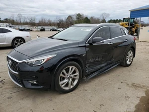 2017 INFINITI QX30 - Other View