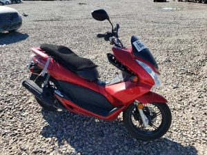 2013 HONDA PCX150 - Other View