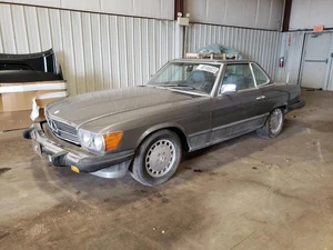 1982 MERCEDES-BENZ 380 - Other View