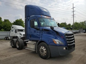 2019 FREIGHTLINER Cascadia - Other View