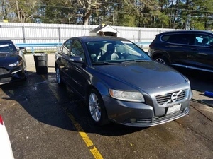 2011 VOLVO S40 - Other View