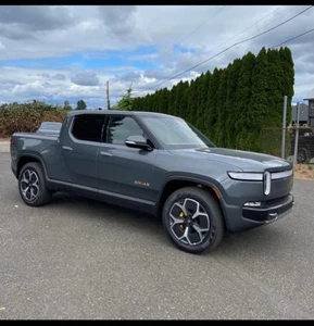 2022 RIVIAN R1T - Other View