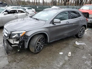 2015 MERCEDES-BENZ GLA-Class - Other View