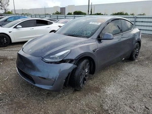 2022 TESLA Model Y - Other View