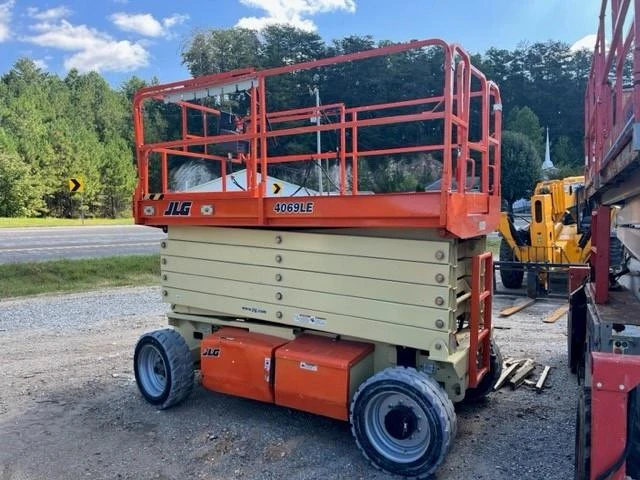 2021 OTHER JLG 4069LE