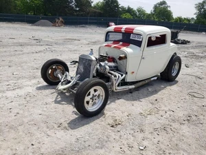 1932 FORD COUPE - Other View