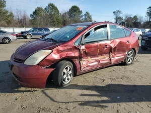 2004 TOYOTA PRIUS - Other View