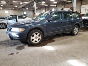 2005 VOLVO XC70 - Other View