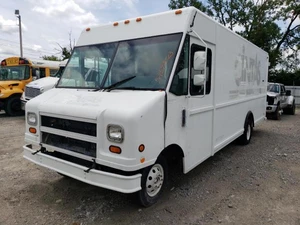 2003 FORD E-450 - Other View
