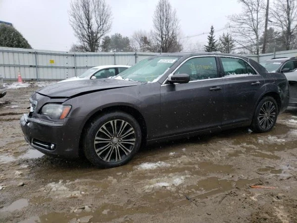 2013 CHRYSLER 300 - Other View