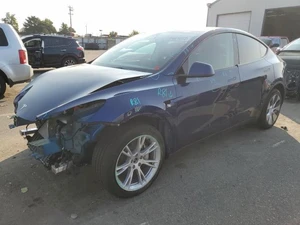 2023 TESLA Model Y - Other View