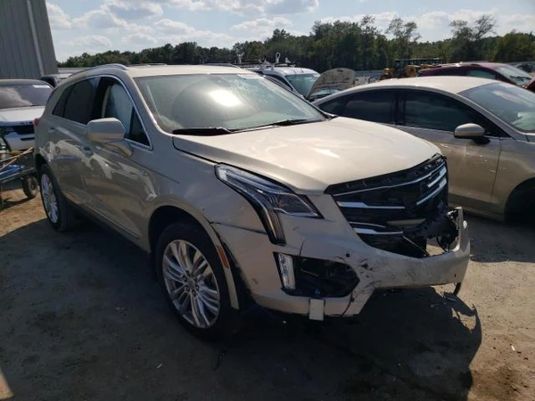 2017 CADILLAC XT5 - Other View