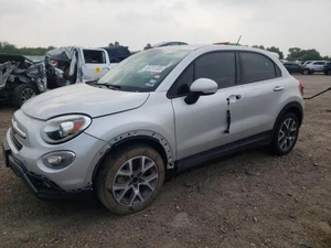 2016 FIAT 500X - Other View