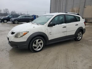 2004 PONTIAC Vibe - Other View