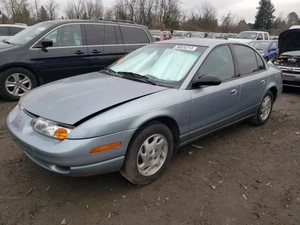 2002 SATURN SL2 - Other View