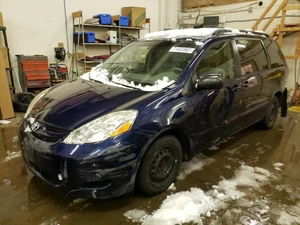 2007 TOYOTA Sienna - Other View