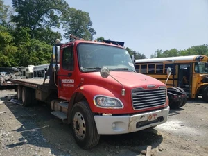 2007 FREIGHTLINER M2 - Other View