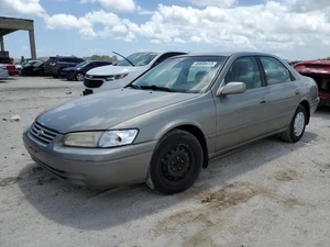 1998 TOYOTA Camry - Other View