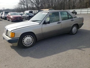 1989 MERCEDES-BENZ 190 - Other View