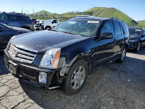 2004 CADILLAC SRX - Other View